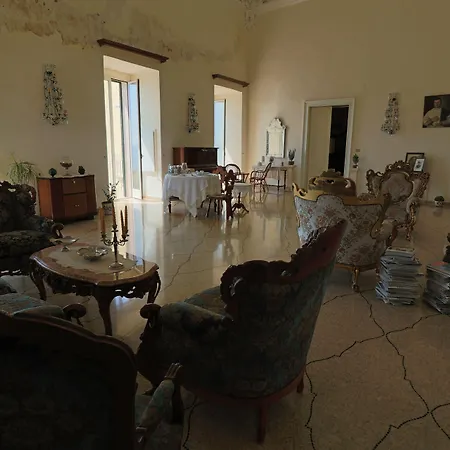 B&B Palazzo De Tomasi