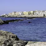 Palazzo De Tomasi Bed & Breakfast