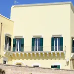 Palazzo De Tomasi 3*
