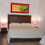 Palazzo De Tomasi Bed & Breakfast
