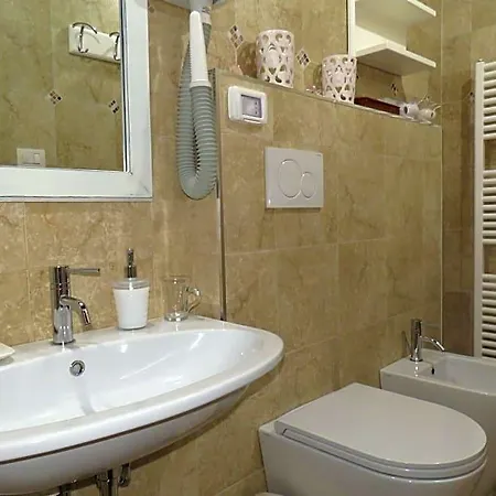 Palazzo De Tomasi Bed & Breakfast Gallipolli